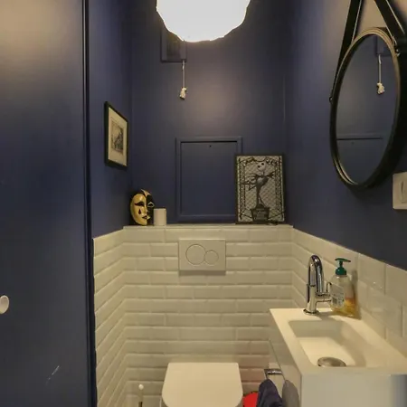 Apartment Family Of 102 M2 In The Heart Of The 19th *